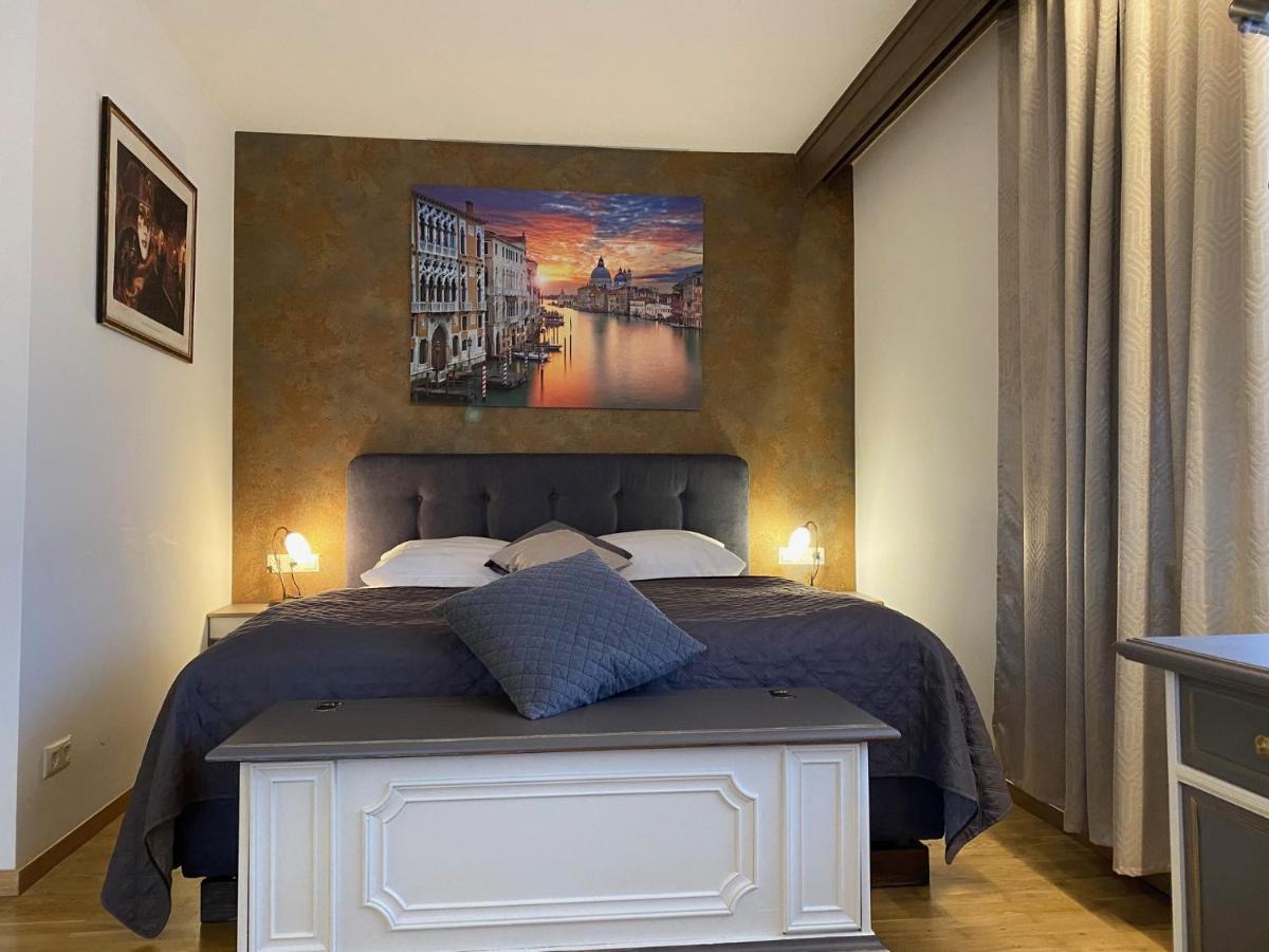 Villa Martini Boutiquehotel (Adults Only) Velden am Wörthersee Esterno foto